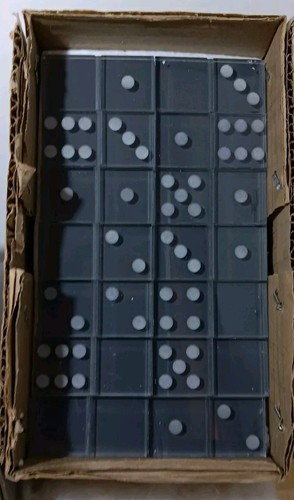 Pigeon & Poodle Dayton Light Gray Standard Full Grain Leather Domino Box Set - Picture 14 of 24