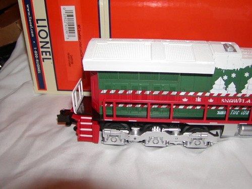 Lionel 2445190 LC NPC Snowflake 240 Limited ET44 Diesel Locomotive O-31 Sealed - Picture 17 of 20