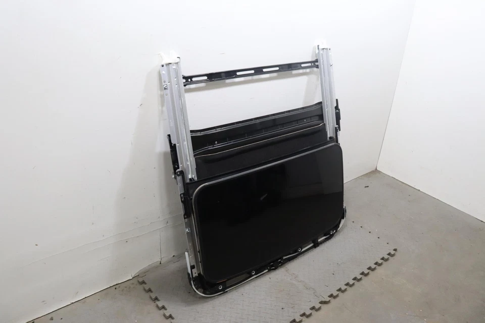 2014 - 2019 年丰田 HIGHLANDER ROOF 太阳房 月亮面板玻璃 原始设备制造商 — 第 3/4 张图片