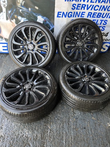 RANGE ROVER VOGUE ALLOY WHEELS & TYRES 22" 275/40/22  275 40 22 FEW SCUFFS