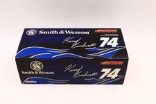 RARE Action Collectibles Kenny Earnhardt 1:24 #74 Smith & Wesson 1 Of 2,652 NEW