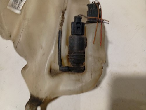 Waschwasserpumpe, Scheibenreinigung  Volkswagen Passat DE2671596-85