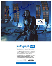TOM HIDDLESTON AUTOGRAPH SIGNED 8X10 PHOTO LOKI THOR AVENGERS MARVEL ACOA COA