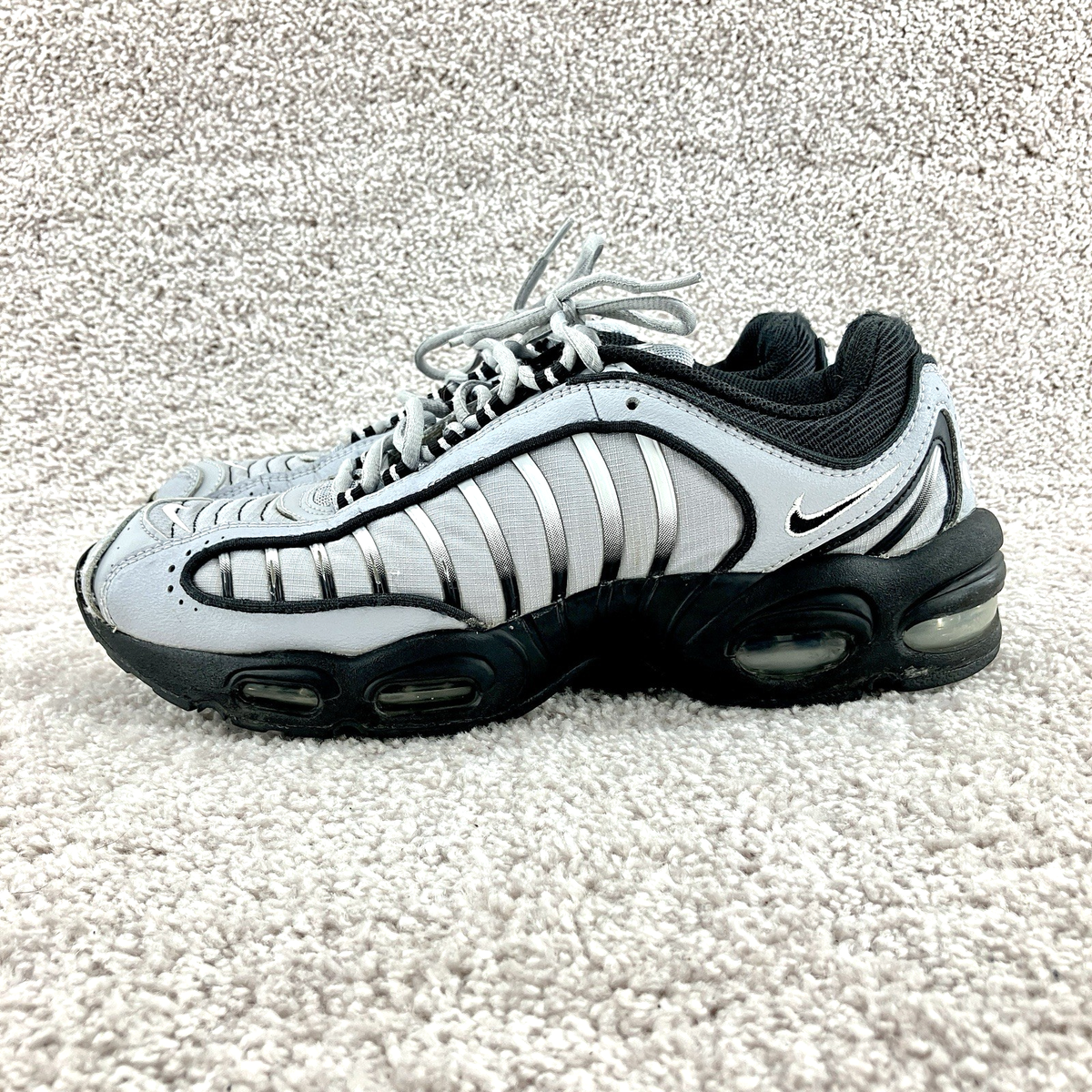 nike air tailwind noir