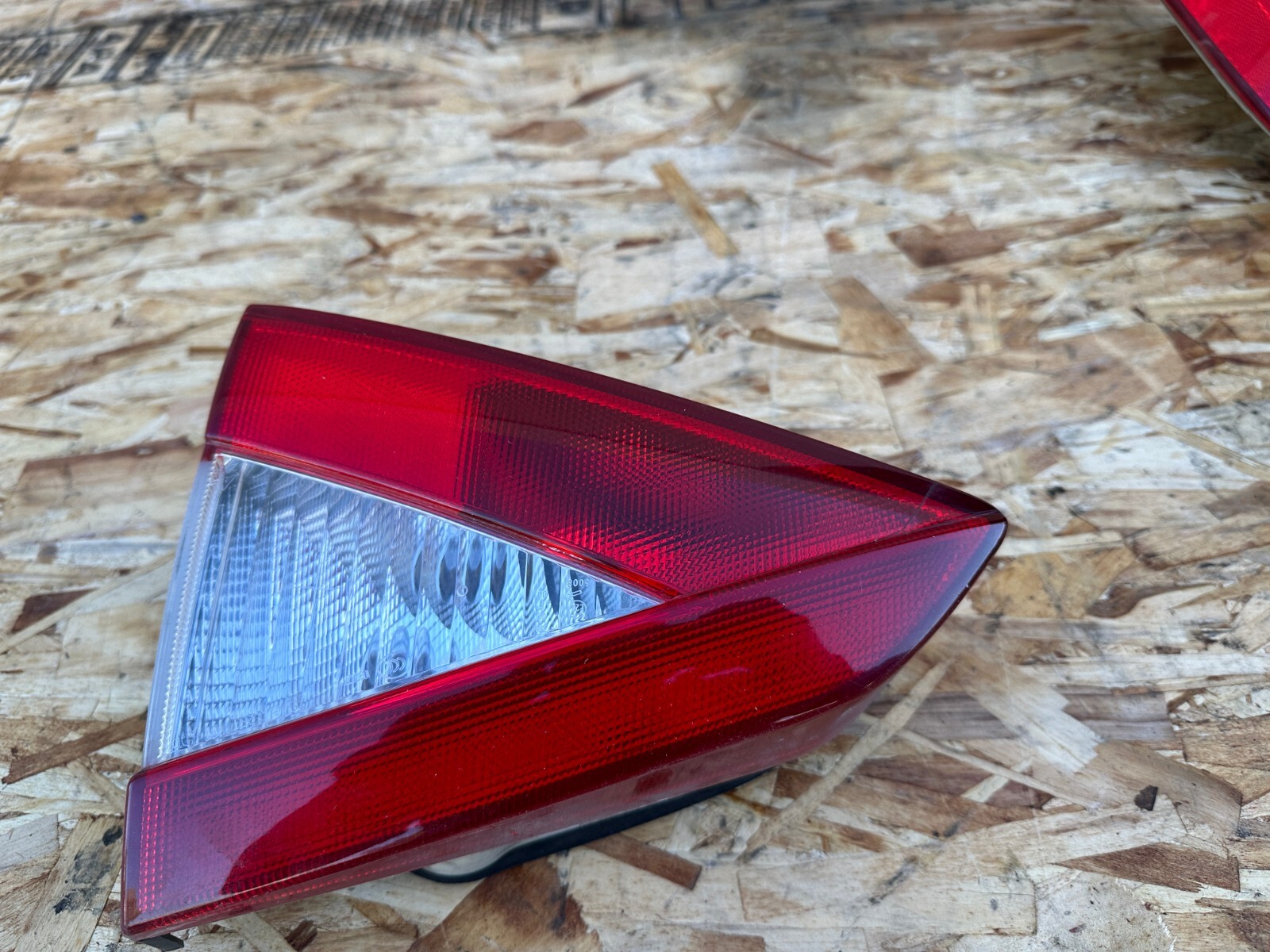 LEFT SIDE TRUNK TAILLIGHT TAIL LAMP 08-12 MASERATI QUATTROPORTE GRANTURISMO S