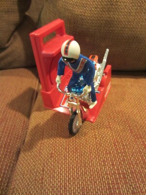 EVIL KNIEVEL ROBBIE KNIEVEL CHROME STUNT CYCLE WFIGURE SET- RARE!