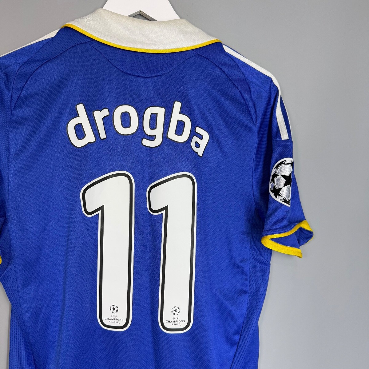 【大学生さま専用】Chelsea FC Drogba 06/08長袖ユニフォーム 大学生さま専用】Chelsea FC Drogba 06/08長袖ユニフォーム