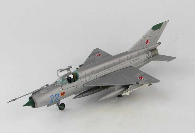 Hobby Master 1/72 Soviet Air Force MiG-21 fighter MIG-21SMT blue HA0195 model - Image 3 of 4