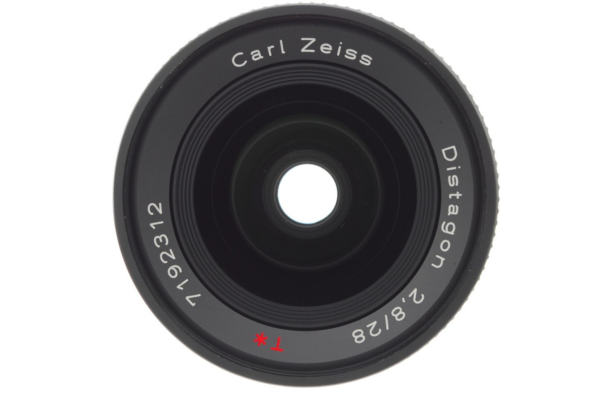 Contax Carl Zeiss Distagon T* 28mm f/2.8 MMJ 