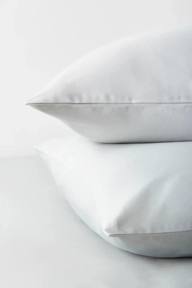 Juego de sábanas ajustables y funda de almohada Kotn Queen - Gris puritano - TOTALMENTE NUEVO Foto 2 de 4