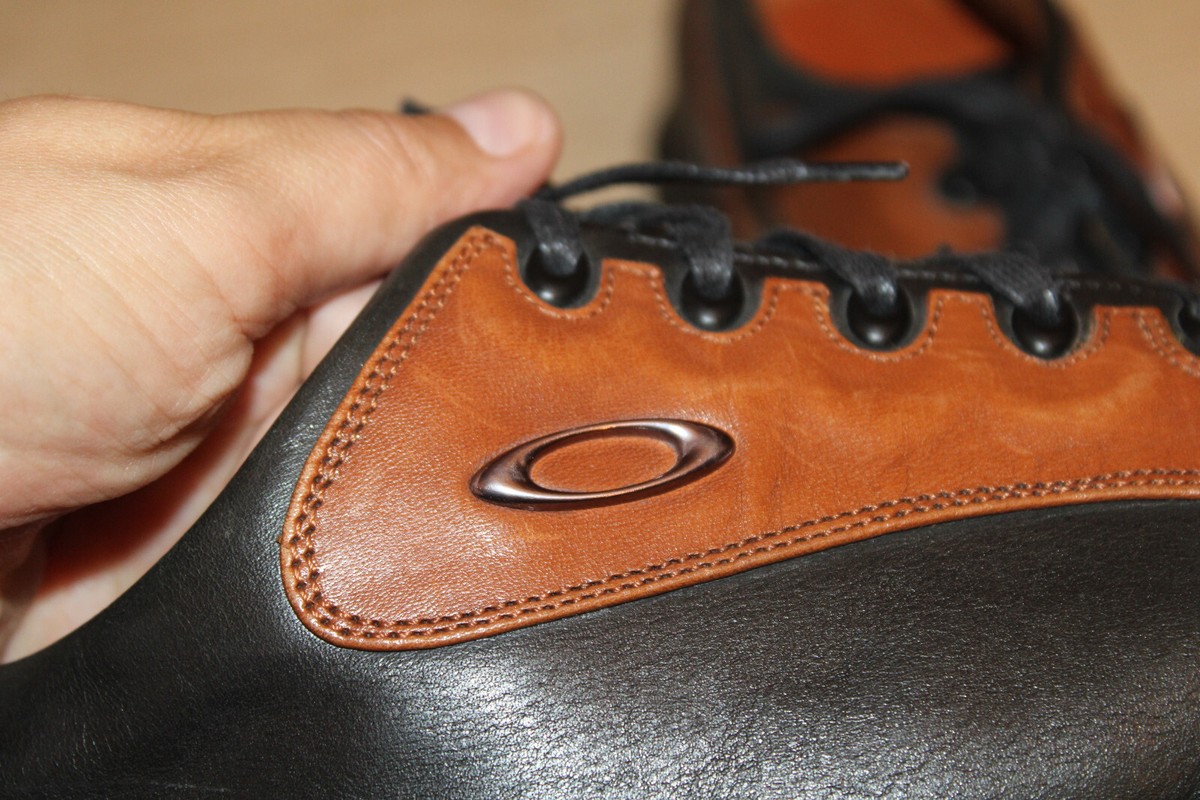 OAKLEY Steel Trap Shoes Brown Black Leather Men