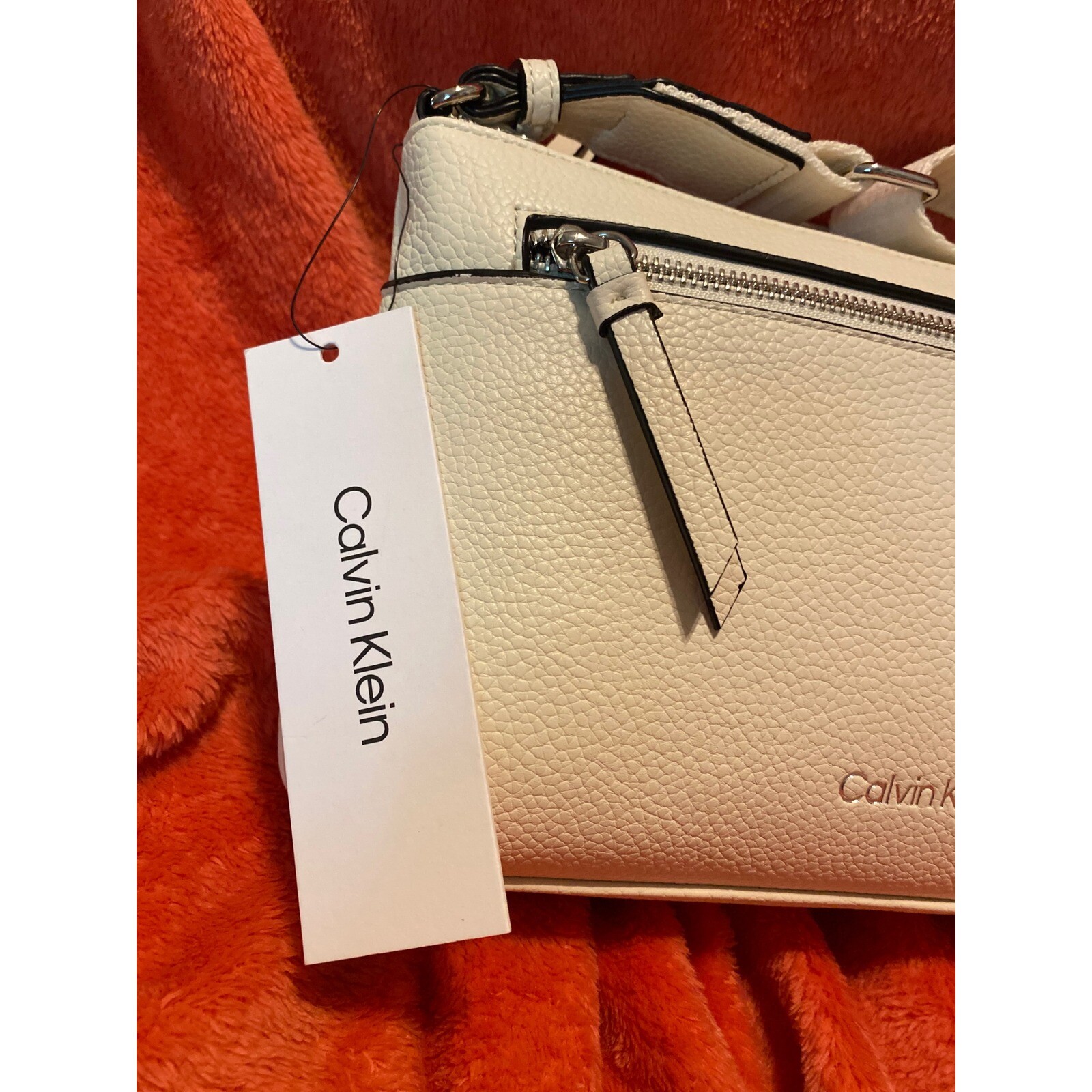 Calvin Klein Crossbody Bag, Front Zip Pocket Adjustable Strap Ivory NEW thumbnail 3