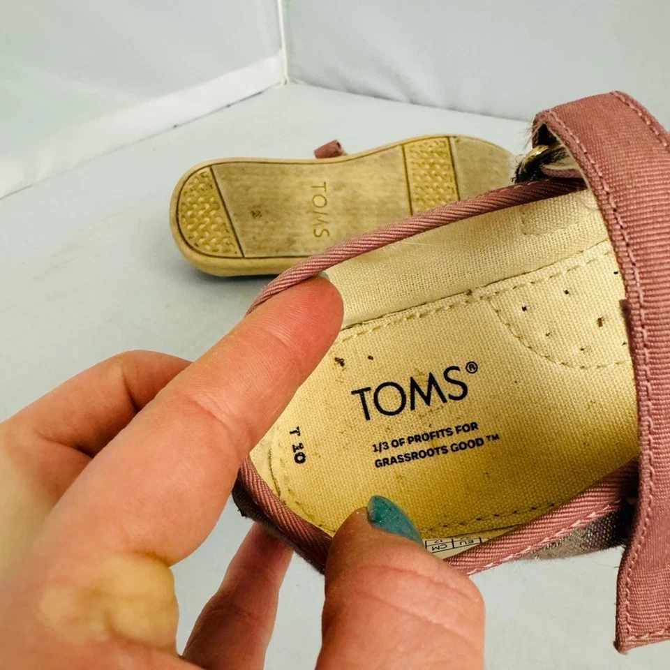 Zapatillas Toms Rosa y Marrón con Parte Superior de Lona y Correa Ajustable Niñas 10 Foto 3 de 4