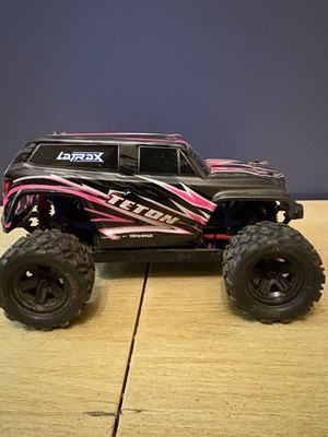 Traxxs #76054-1 LA TRAX 1/18 TETON MONSTER TRK  - Not included Battery
