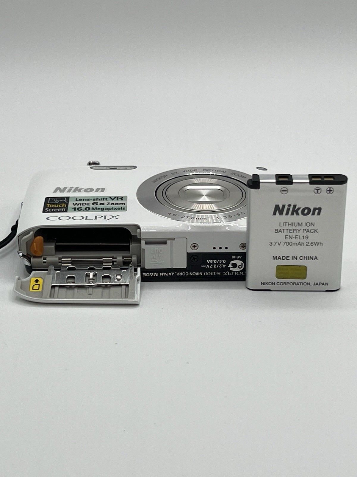 Nikon Coolpix S4300 White Digital Camera Touchscreen + Charger Battery image 8