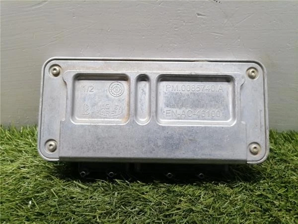 Centralina Seat ibiza st 6j8 2010 14 copa 14 ltr 63 kw 16v - Immagine 2 di 4