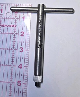 Stainless Steel Twist Locking and Removal Tool for JoPo thumbs - Image 1 of 4