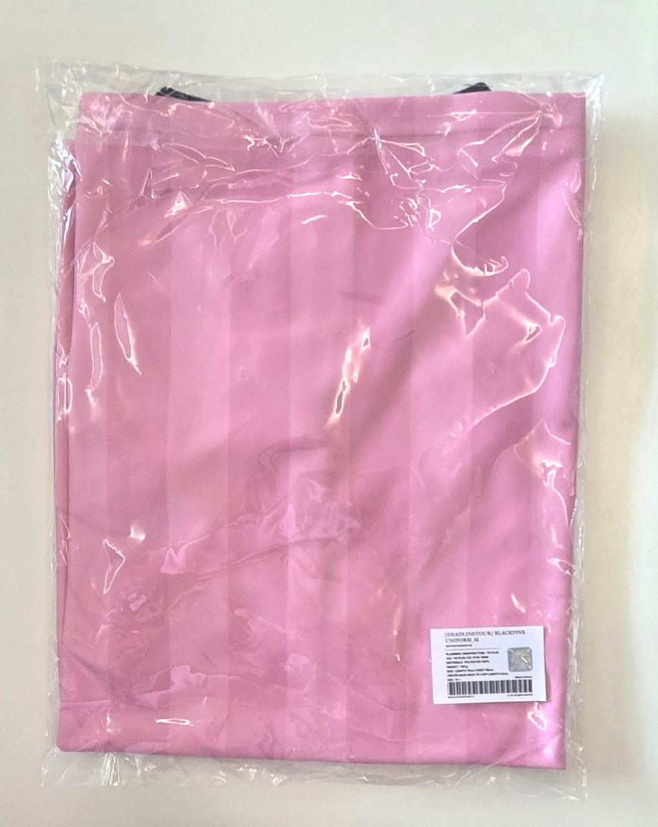 BLACKPINK Deadline LISA Photo + UNIFORM World Tour OFFICIAL **Paid