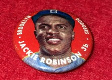 1956 Topps Baseball Pin Coin Pinback Jackie Robinson Brooklyn Dodgers NEAR MINT