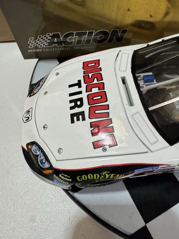 Neumático de descuento Reed Sorensen #41 2005 1/24 Nascar diecast Foto 3 de 4