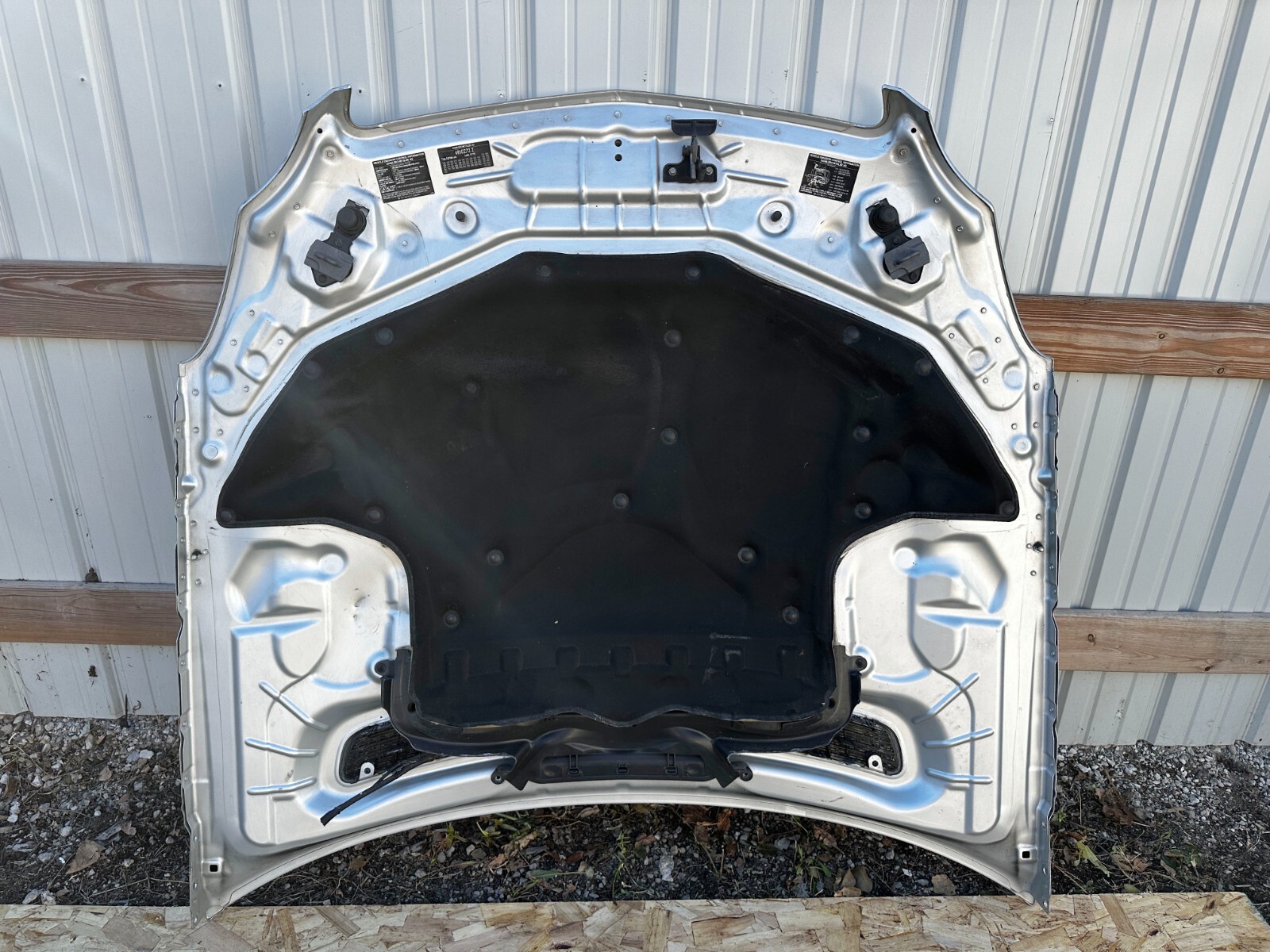 All-Chrome Grille With Star Emblem For 2006-2008 Mercedes CLS63, CLS600, CLS500, CLS55 - Direct Replacement, Polished Finish