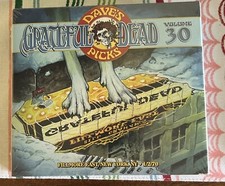 Grateful Dead Dave's Picks Vol 30 NY Fillmore East 1/2/70 3CD  Bonus disc NEW