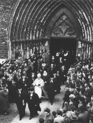 Friedrich-Wilhelm Krummacher was inaugurated as Bishop Greifswald- 1955 Photo