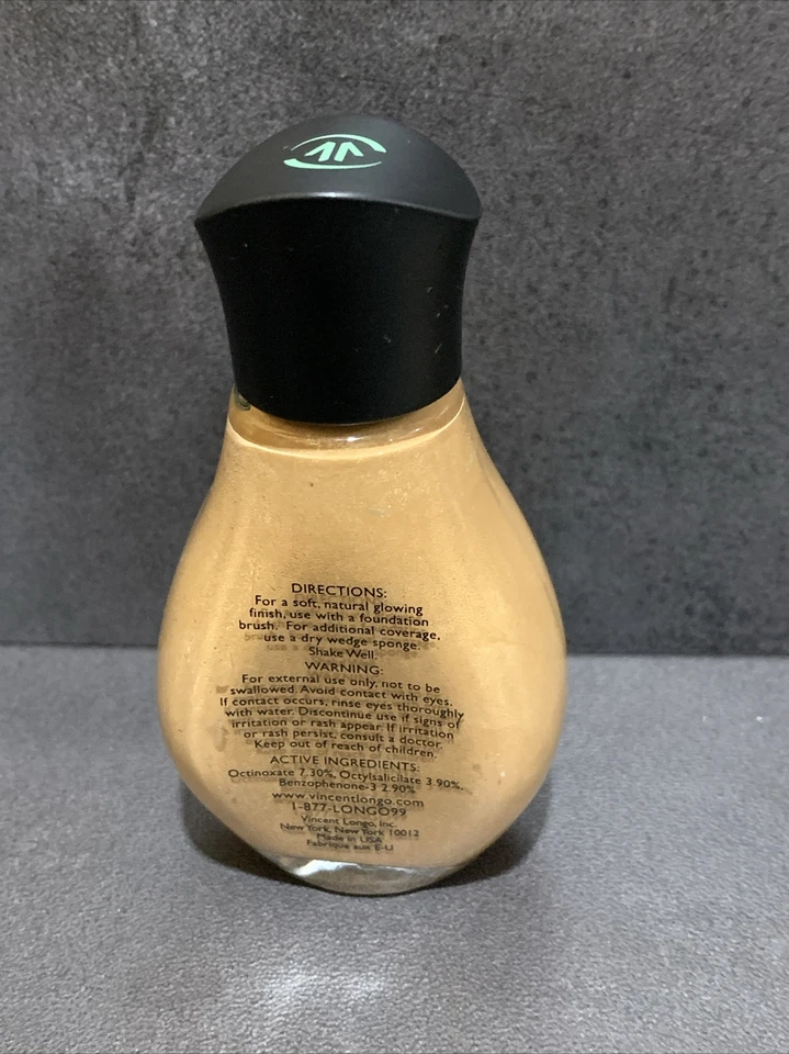 Vincent Longo Liquid Canvas Dew Finish SPF15 Natural #8 1 Oz. - Image 2 of 3