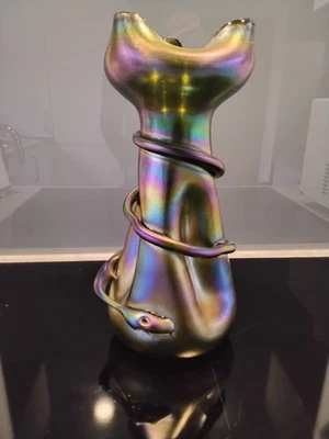 Large Antique Loetz Art Nouveau c.1880 Iridescent Green Glass Snake Vase - Image 1 of 4