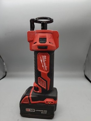 Milwaukee 2627-20 M18 18V Cordless Router Cut Out Tool W Battery 