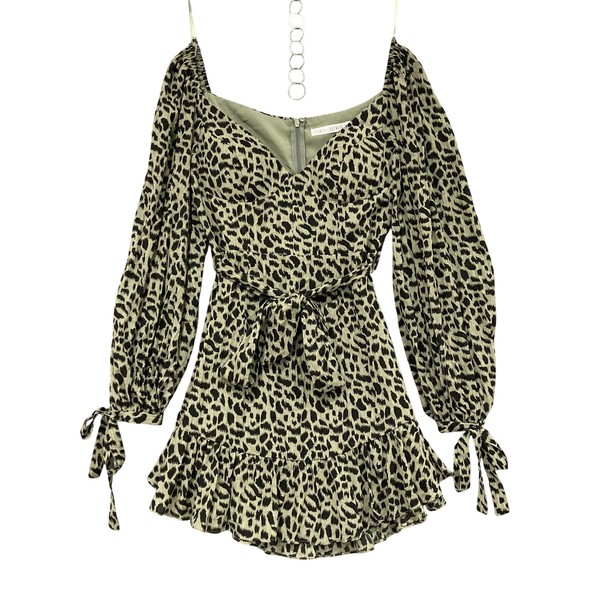 SAINTS + SECRETS Dress Womens 8 Green Animal Print Fit & Flare Mini Long Sleeve