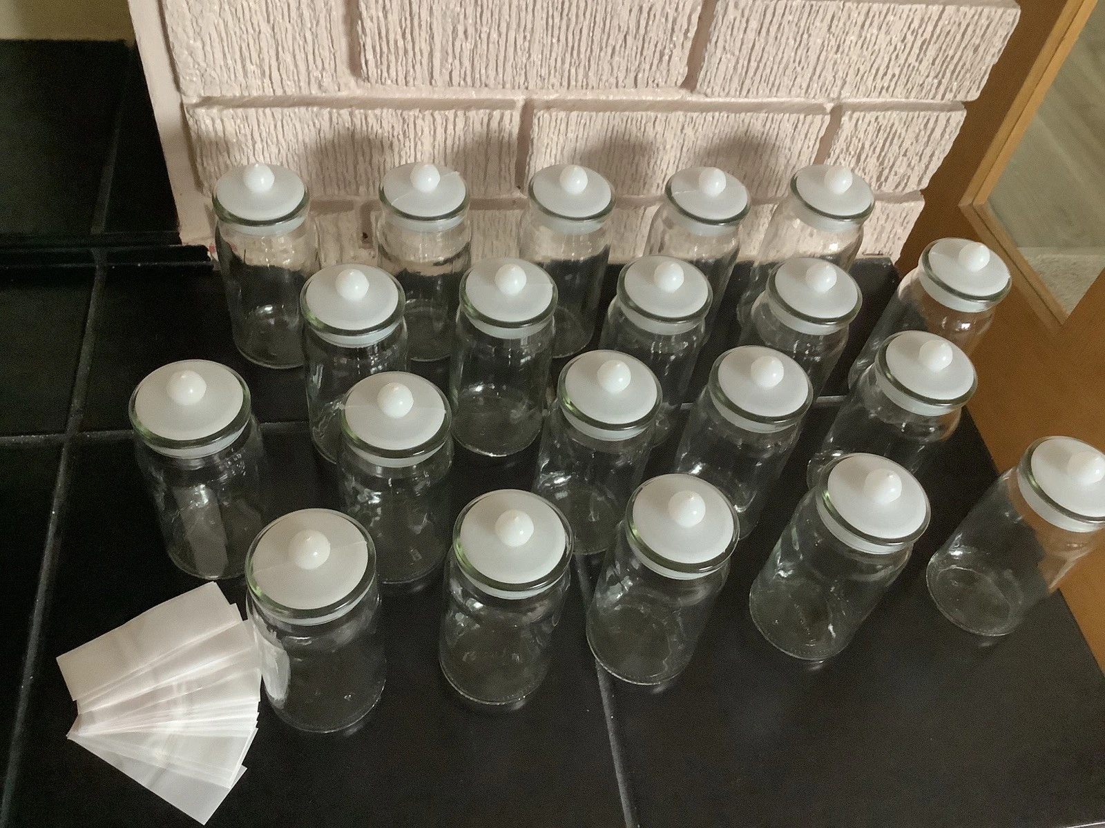 20 Glass Candy Jars Plastic Lids & Labels Loypack 5” Set Numbered 1-20 Unused