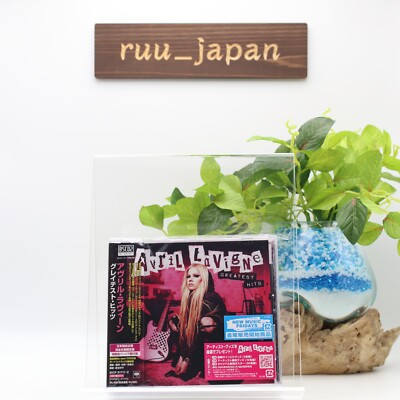 Avril Lavigne GREATEST HITS Limited Edition CD Blu-spec CD2 Can Badge Japan NEW