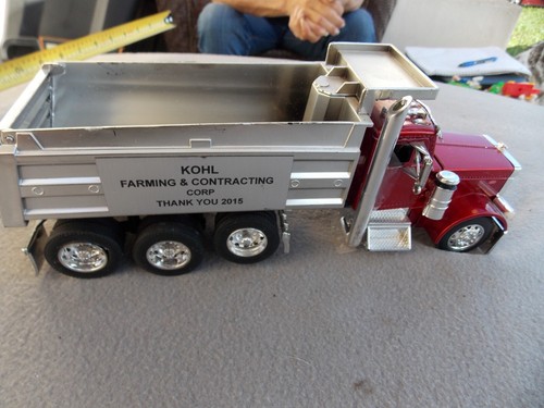Jada Peterbilt Dump Truck Kohl Farming & Contracting Estate Find - Picture 8 of 14
