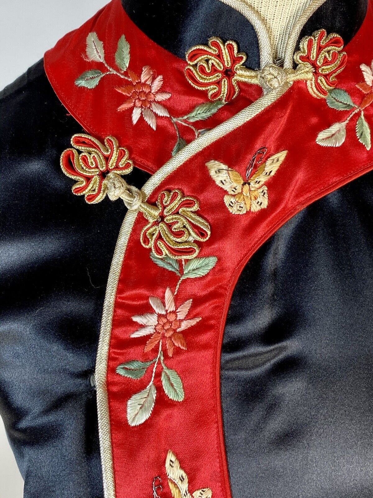 Vintage 1970's stunning luxurious silk Cheongsam … - image 9