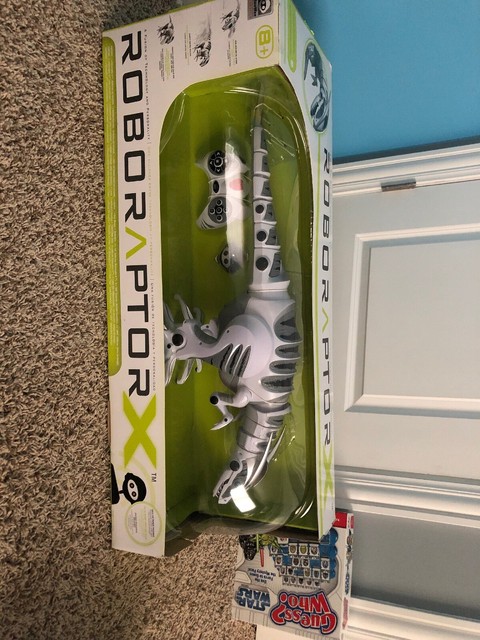 wowwee roboraptor x