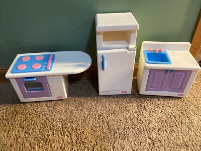 LITTLE TIKES * Dollhouse * Barbie My Size * Kitchen Sink/Fridge/Stove