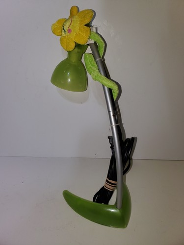 IKEA MORKER LAMP- Signature Table Desk Lamp Lime Green w/ Toggle Switch- Tested! - Picture 4 of 6