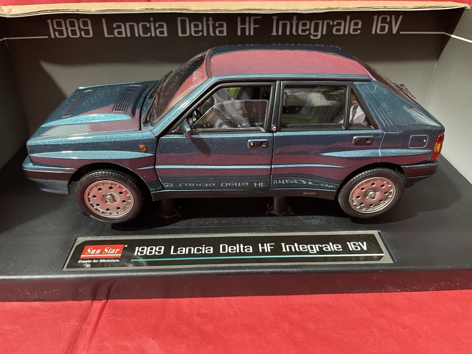 Foto 3 di 14
