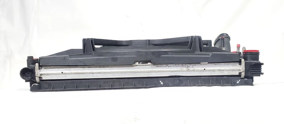 2007 2008 Mercedes CL550 OEM Loaded Cooling Radiator V8 5.5L - Image 4 of 4