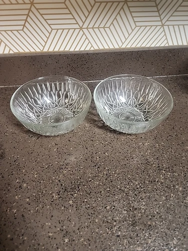 Set Of 2 8" Pasari Indonesia Clear Pressed Glass Soup/Salad Bowls