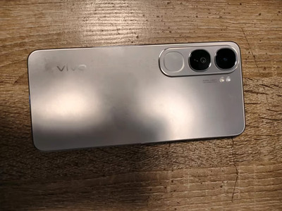Vivo V40 80W   5G Smartphone   Guter Zustand