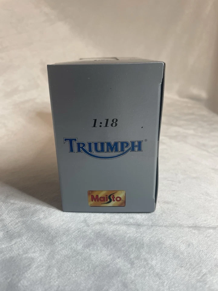 TRIUMPH SPRINT RS (Red) DIECAST MODEL SCALE 1:18 #39343 - Image 2 of 4