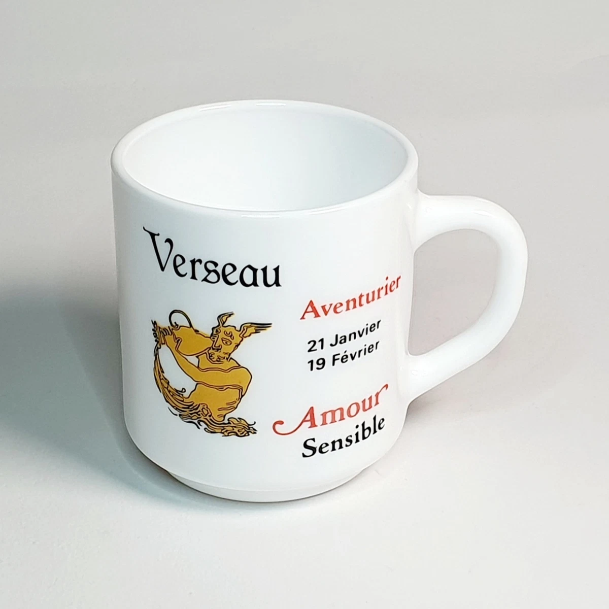 ANCIENNE TASSE MOBIL Fleur Lotus Arcopal France Vintage EUR 5,00