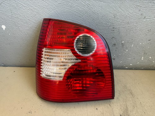 VW Polo 9N 1,2 47kW 2003 Rücklicht Rückleuchte Links 6Q6945095G