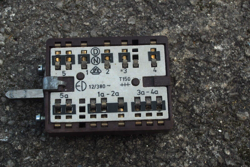 CONTROL PANEL FOR UNKNOWN MODEL OF COOKER AEG? -PLEASE ADVISE US IF YOU KNOW! - Picture 4 of 7