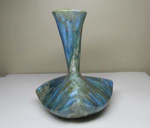 Vintage Monterey Pottery Co. Jade Pattern Vase 7-1/2" - Picture 7 of 13