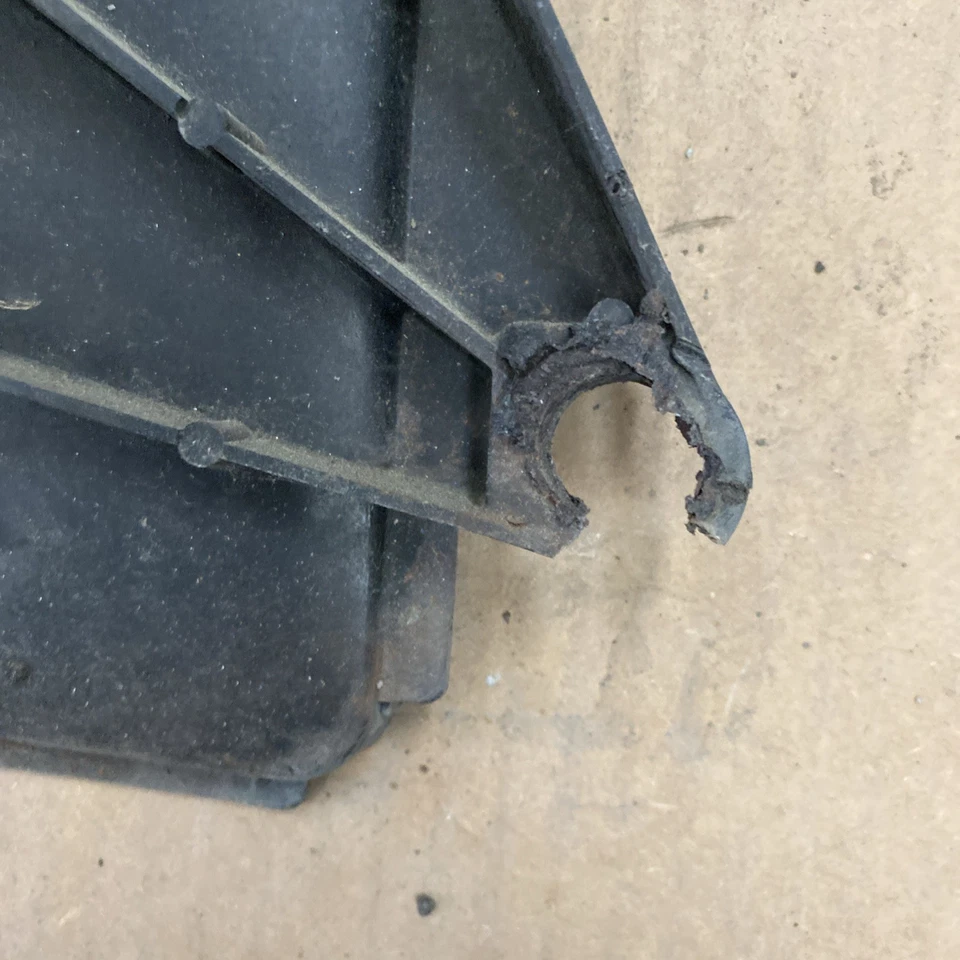 Radiator Fan Motor Fan Assembly 2008 2009 2010 2011 2012 2013 3.6 TRIBECA - Image 2 of 4