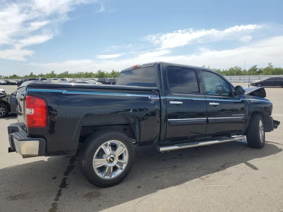 Puerta delantera izquierda usada vidrio delantero se adapta a: Chevrolet Silverado 1500 2013 camioneta delantera Foto 3 de 4