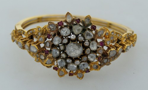 Victorian ROSE CUT DIAMOND RUBY YELLOW GOLD BANGLE BRACELET Unique Gorgeous - Picture 4 of 8
